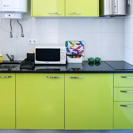 Apartment Sweet Lemon - Bright Near Metro & Airport *