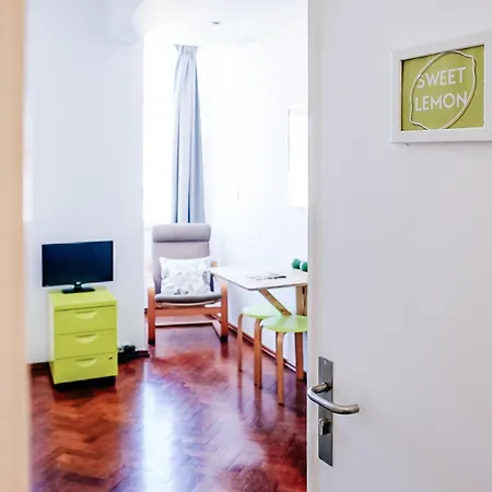 Sweet Lemon - Bright Near Metro & Airport * Lisboa