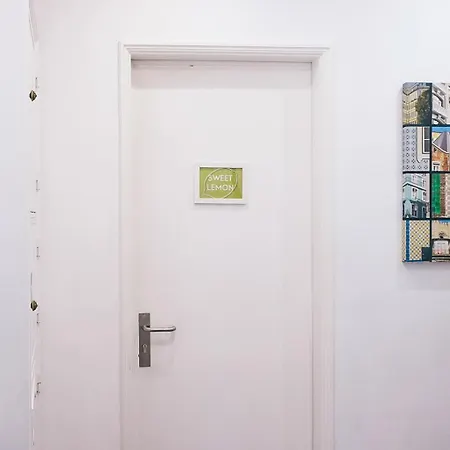 Sweet Lemon - Bright Near Metro & Airport Appartement Lisboa